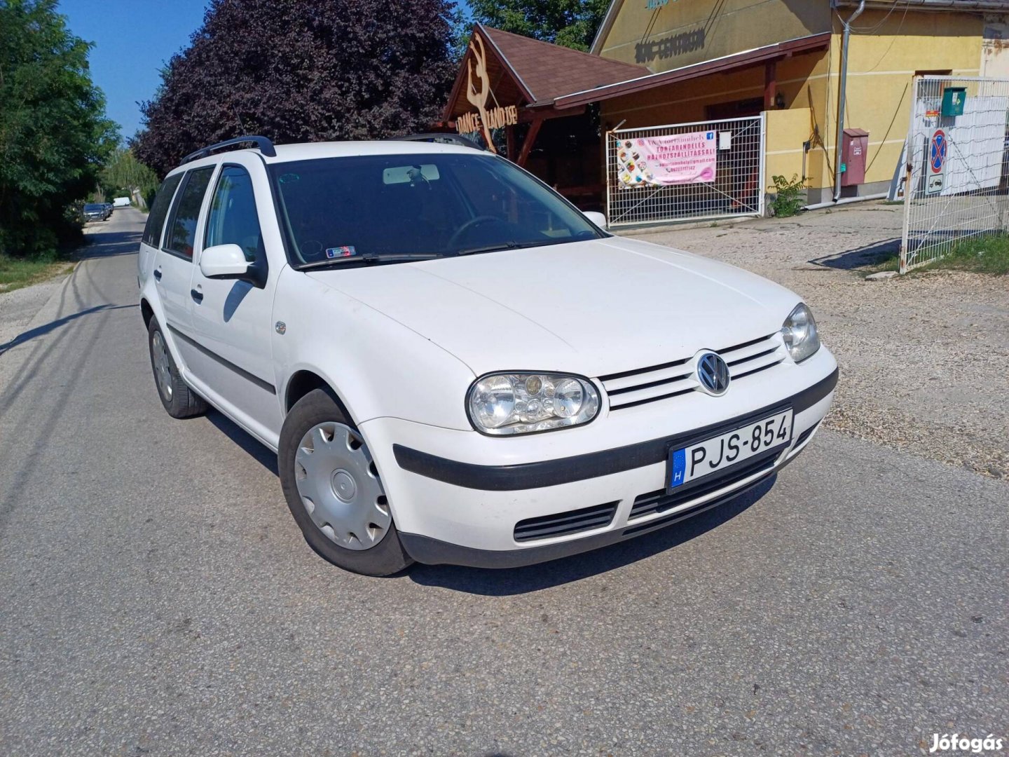 Volkswagen Golf Variant 2.0 Highline Autóbeszám...