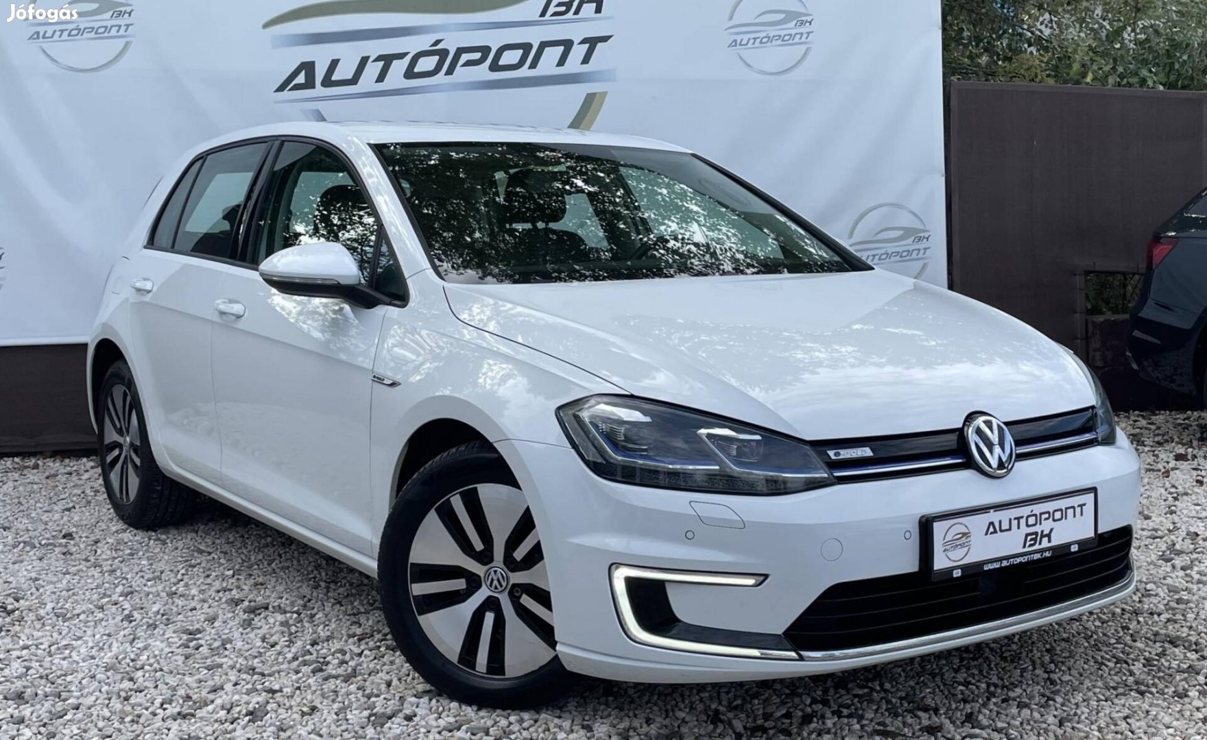 Volkswagen Golf e-Golf Akár 1+1 év garanciával!...