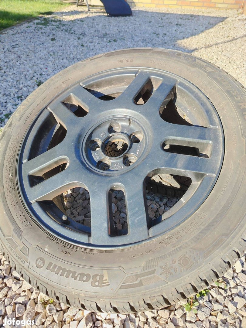 Volkswagen Golf gyári alufelni