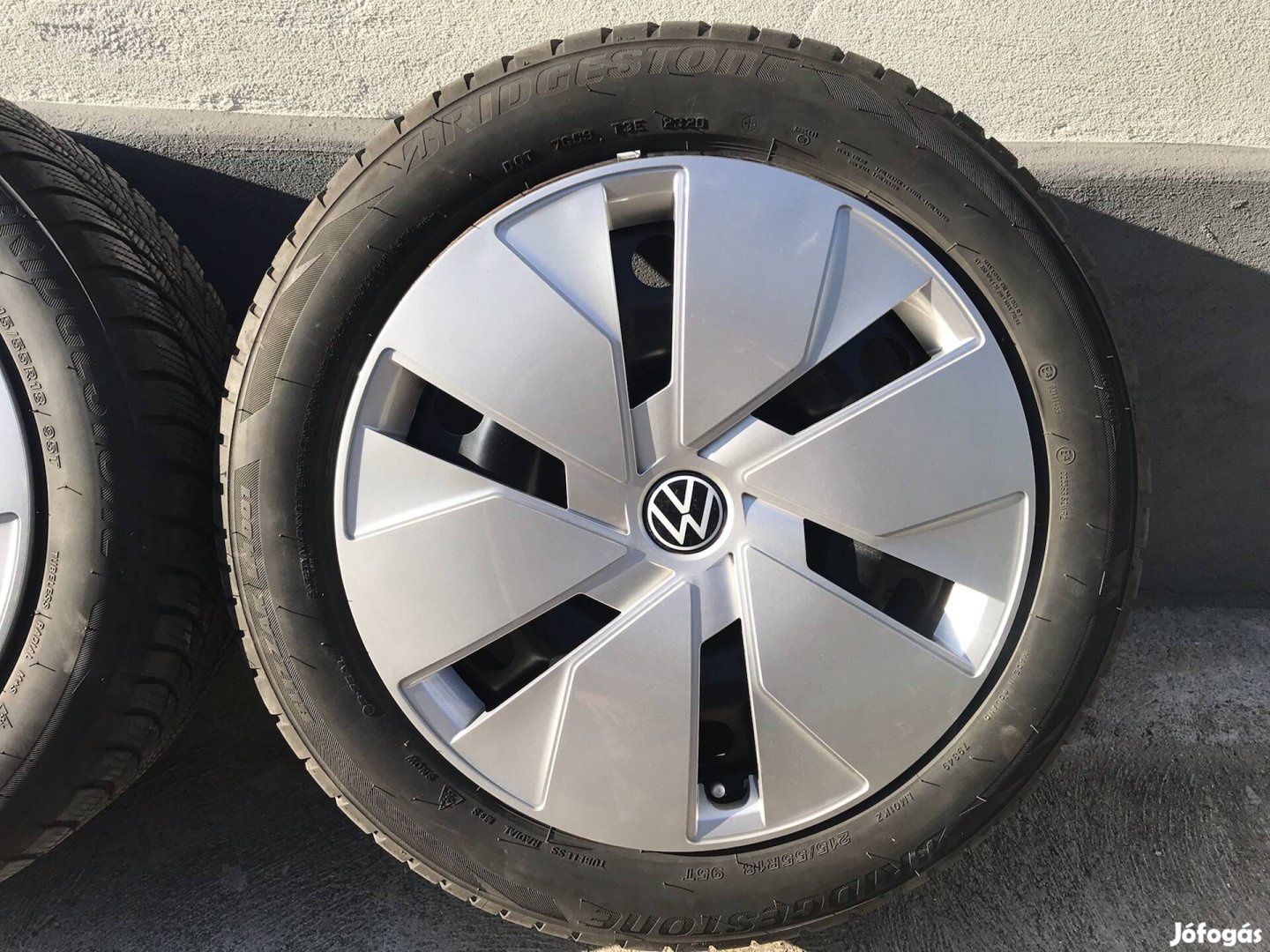 Volkswagen ID3 téli kerékgarnitúra, 215x55 R18, Bridgestone