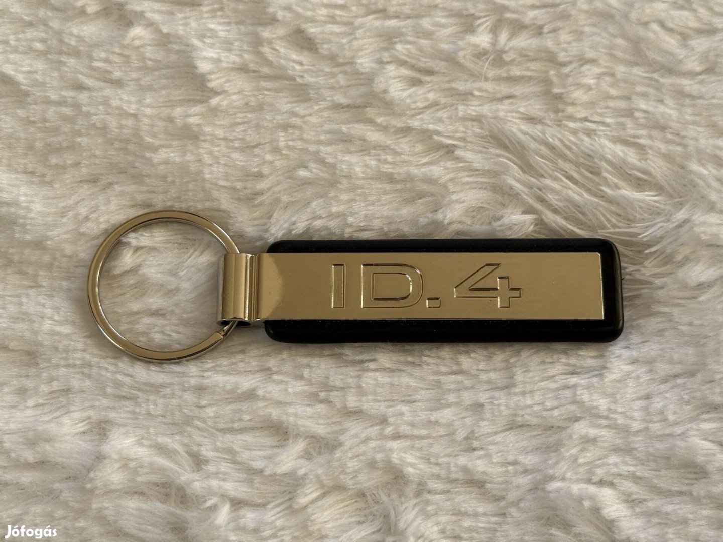 Volkswagen ID.4 kulcstartó 