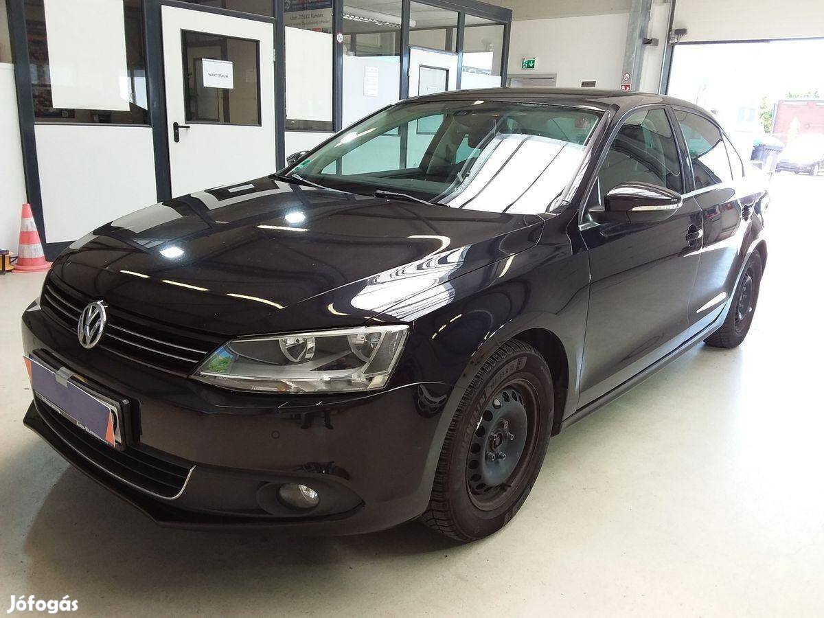 Volkswagen Jetta 1.4 TSI Highline 3 év garanciá...
