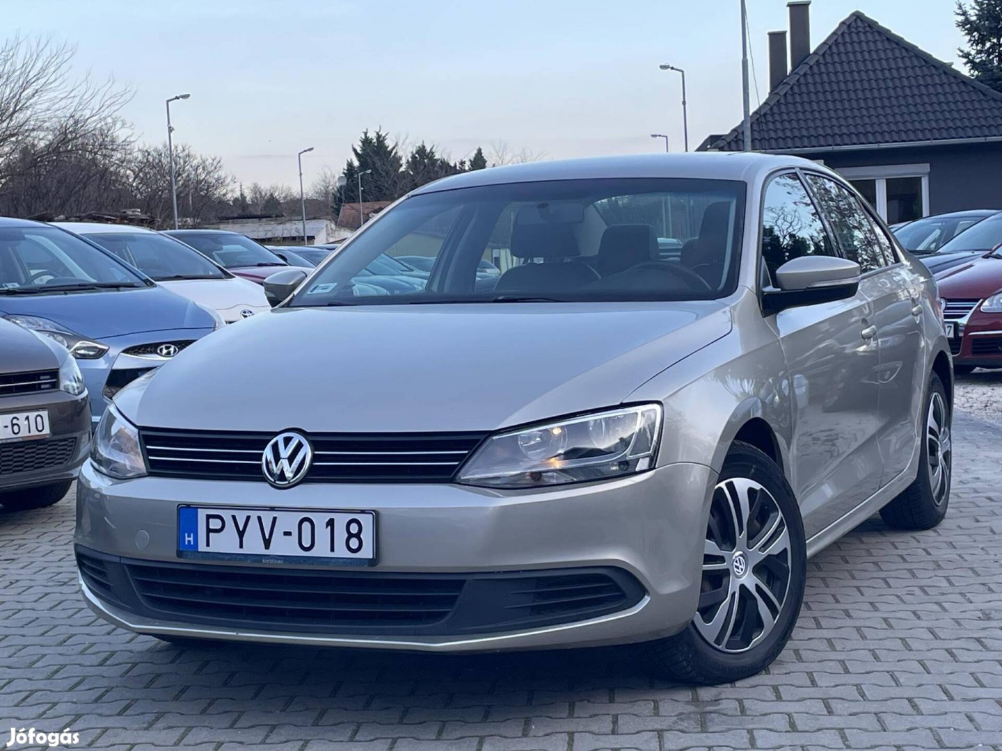 Volkswagen Jetta Ritka 1.8-as motorral. DSG vál...