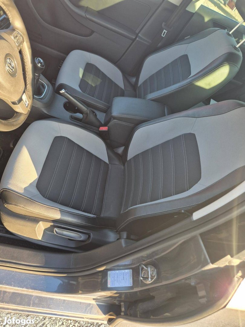 Volkswagen Jetta VI 1.4 TSI Highline Gyönyörű!...