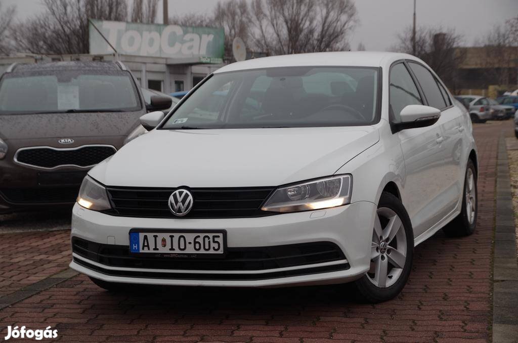 Volkswagen Jetta VI 2.0 TDI BMT Comfortline Két...