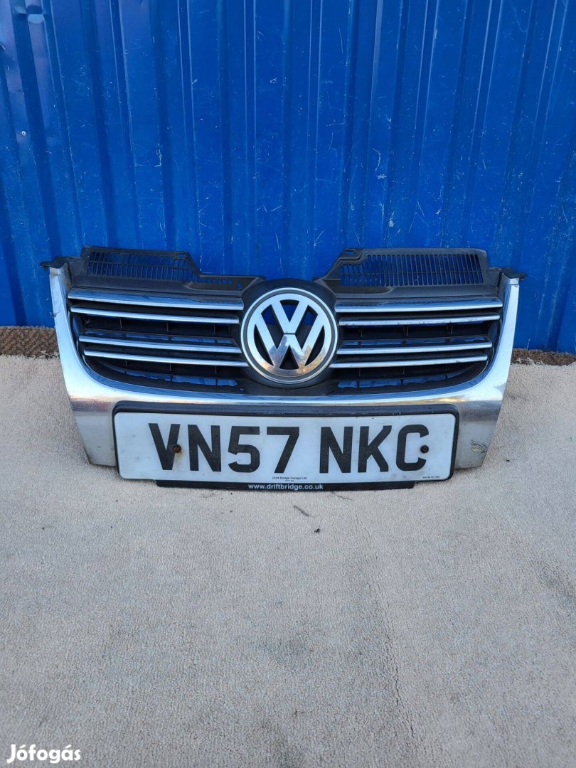 Volkswagen Jetta gyári 1K5853653 hűtőrács