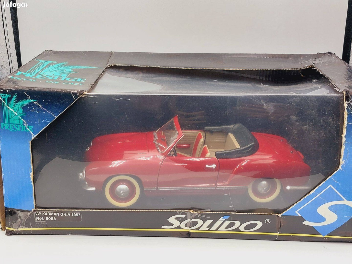 Volkswagen Karmann Ghia Revell 1:18 1/18 modellautó