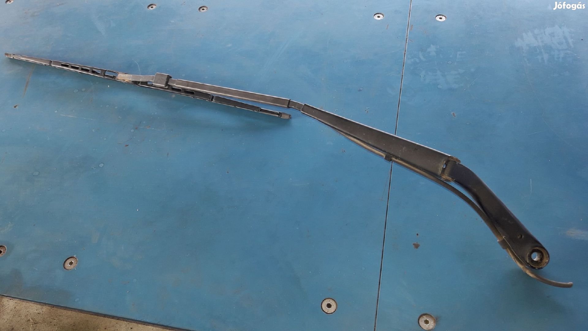 Volkswagen LT 28 Bal Első Ablaktörlő Kar