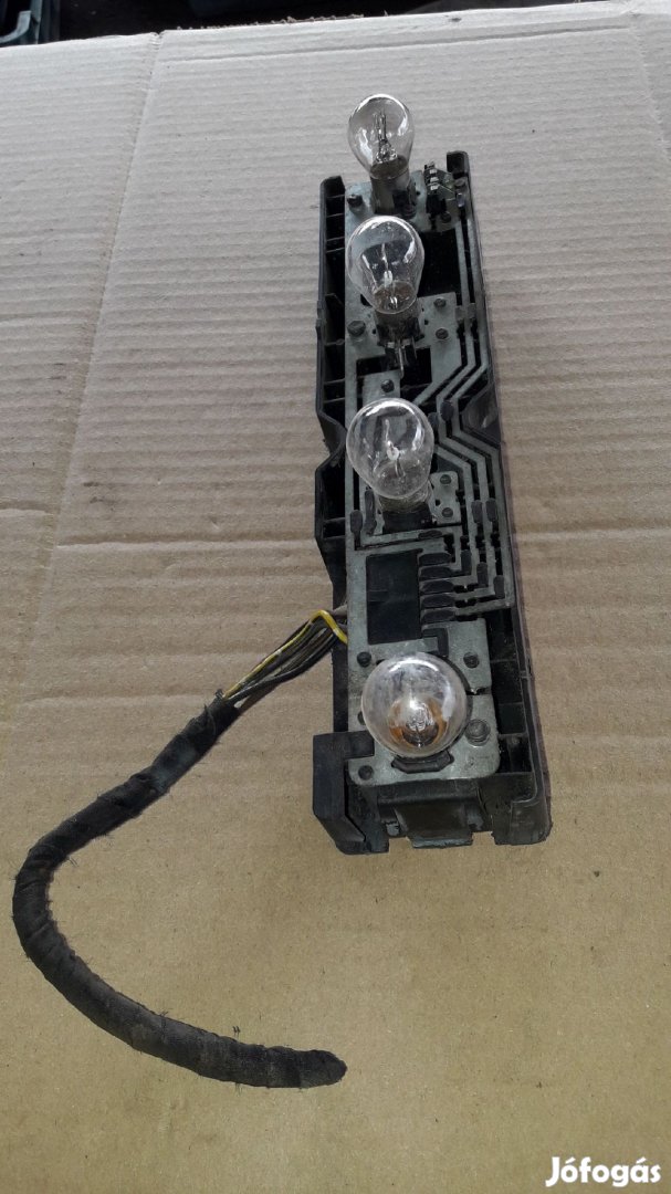 Volkswagen LT 28 Bal Hátsó Lámpa Foglalat