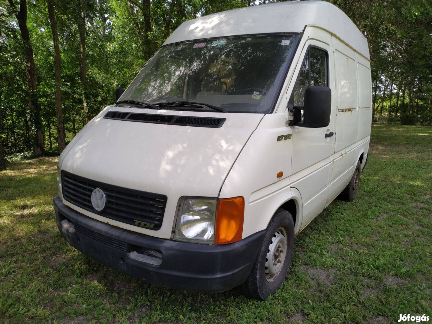 Volkswagen LT 28 lakóautó kevés km-rel azonnal induló motorral eladó