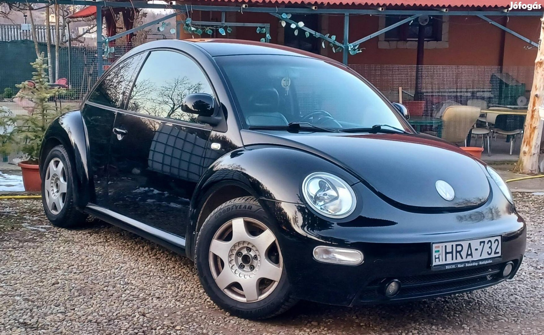 Volkswagen New Beetle 2.0 Friss műszaki