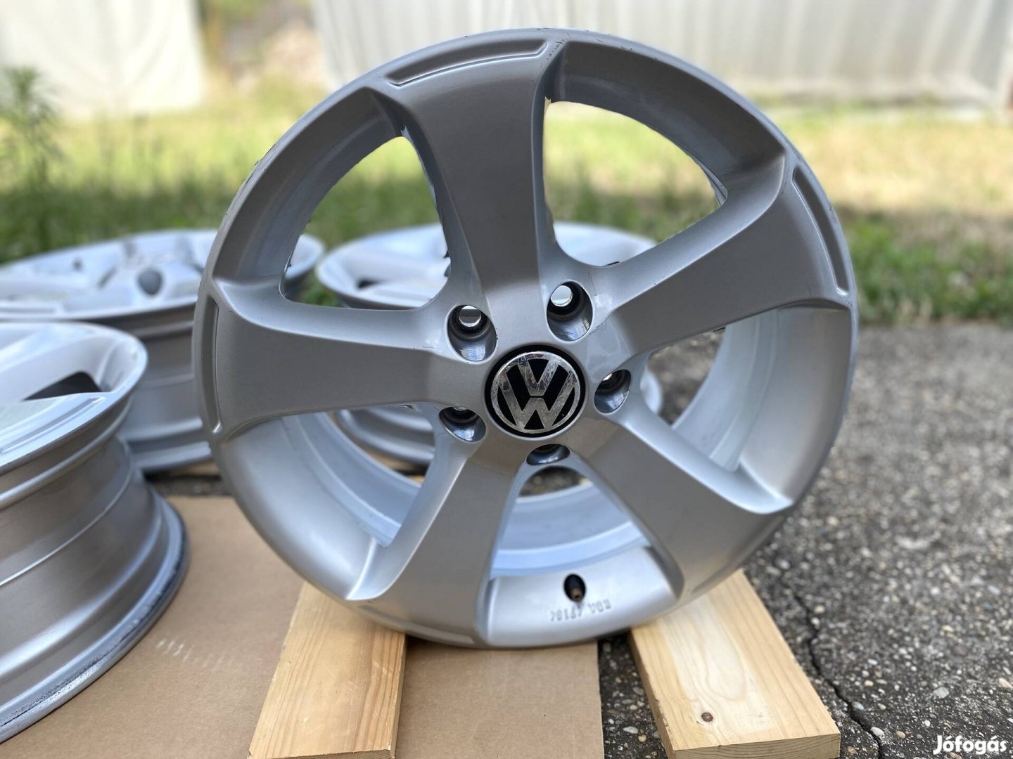 Volkswagen Passat 16"-os gyári alufelni szett 5x112 3C1