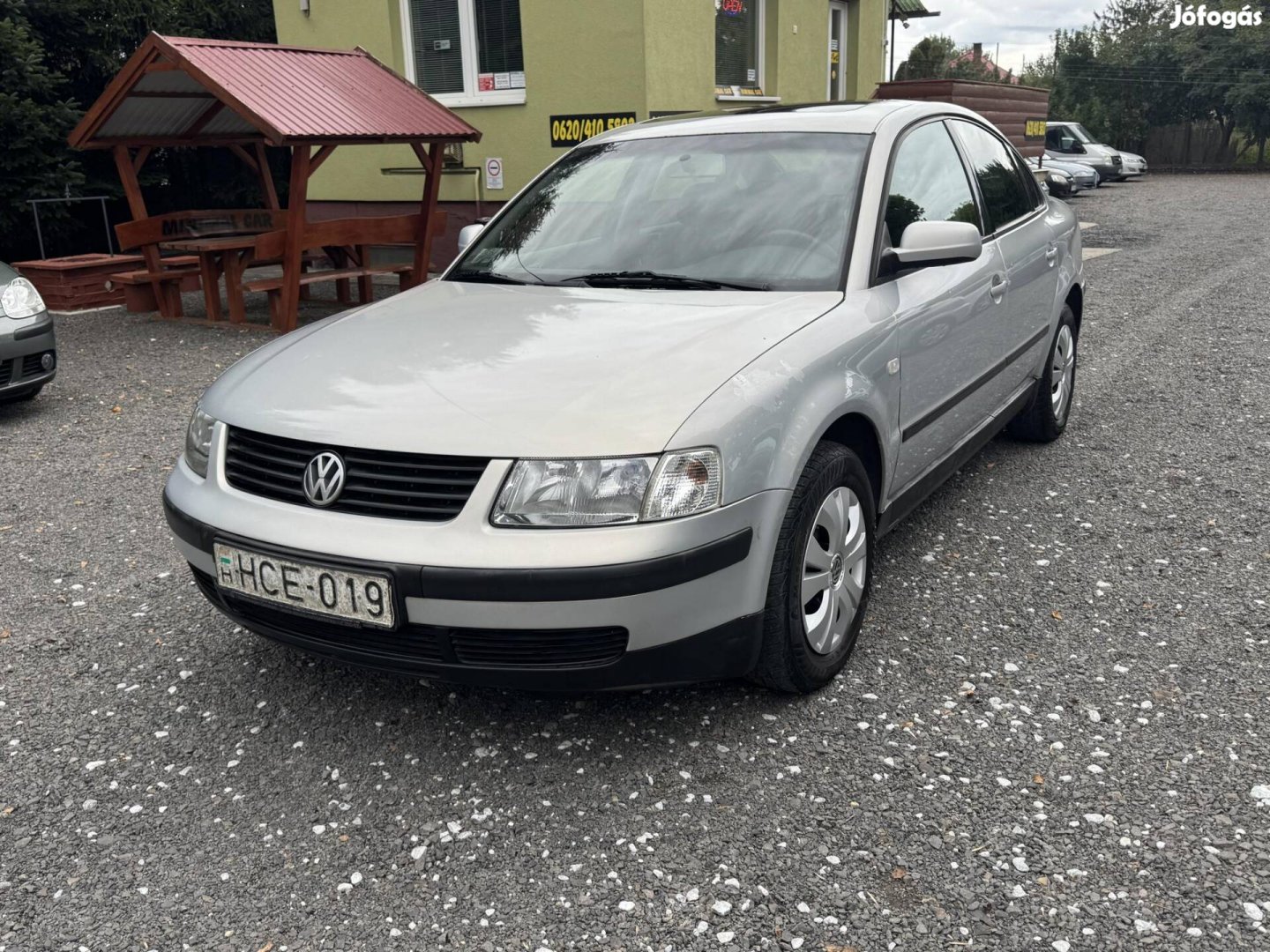 Volkswagen Passat 1.9 PD TDI Trendline Vonóhorgos