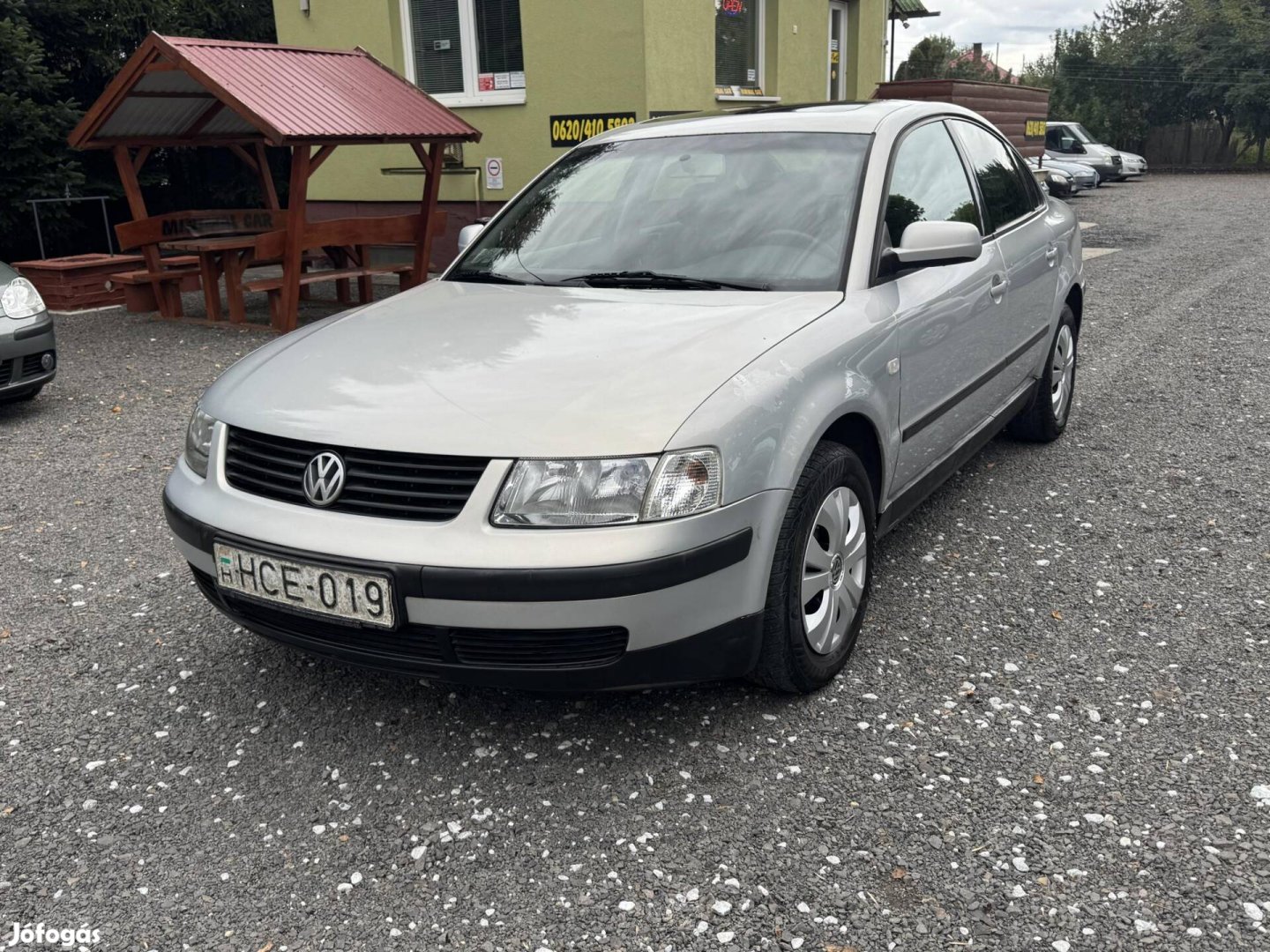Volkswagen Passat 1.9 PD TDI Trendline Vonóhorgos
