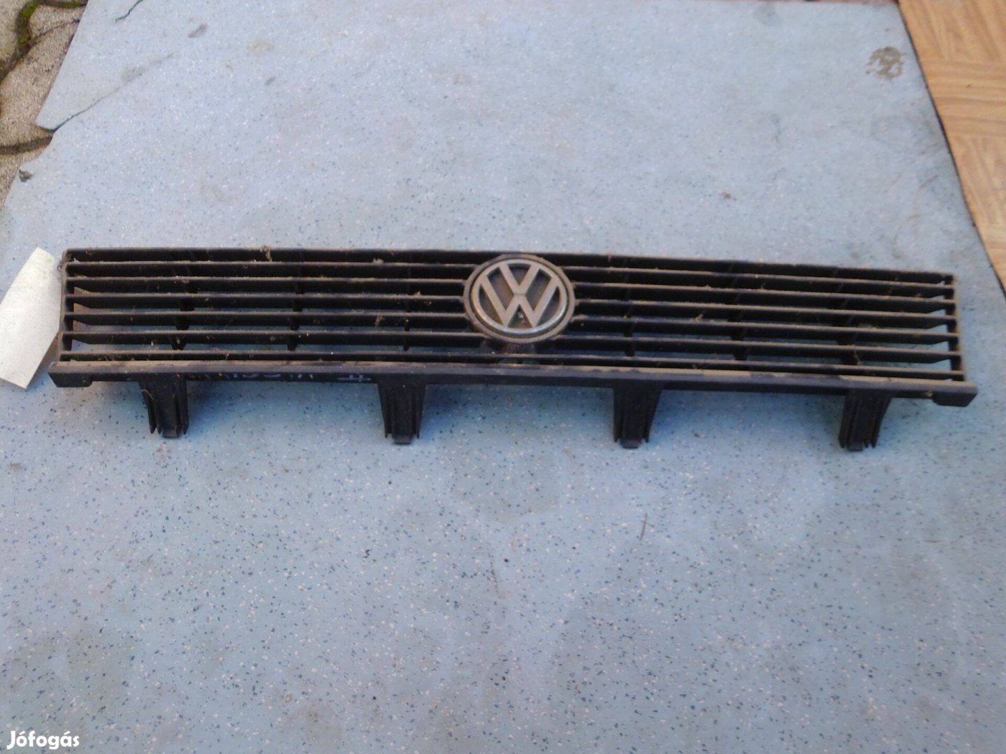 Volkswagen Passat 2 grill hűtőrács gyári 1980