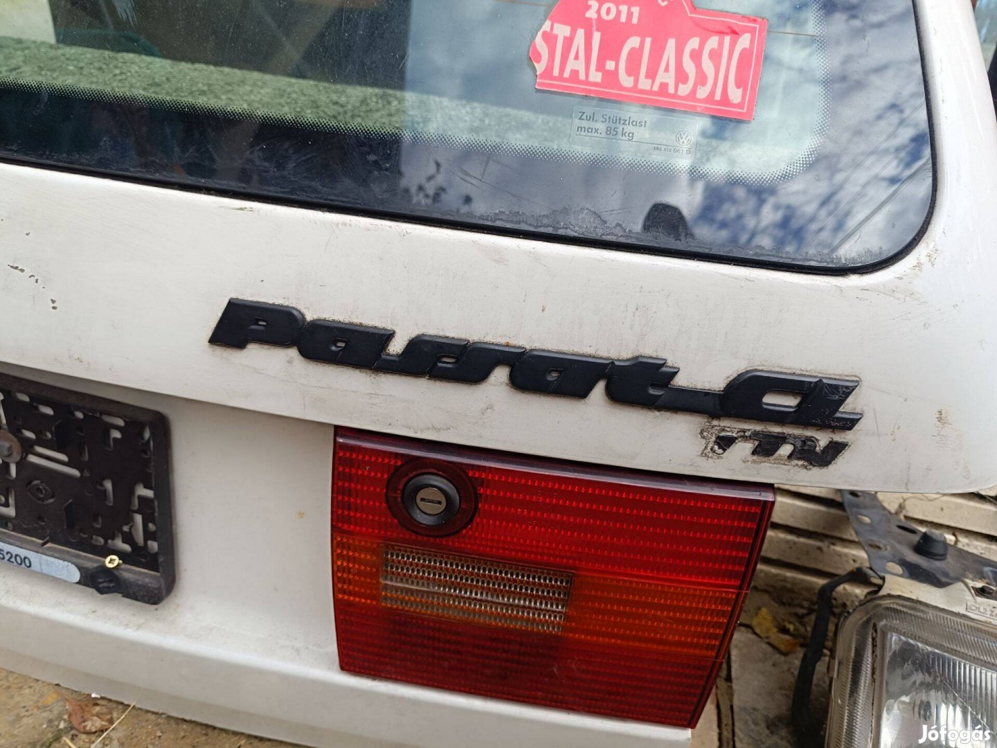 Volkswagen Passat B3 (19881993) karosszériaelemek eladók