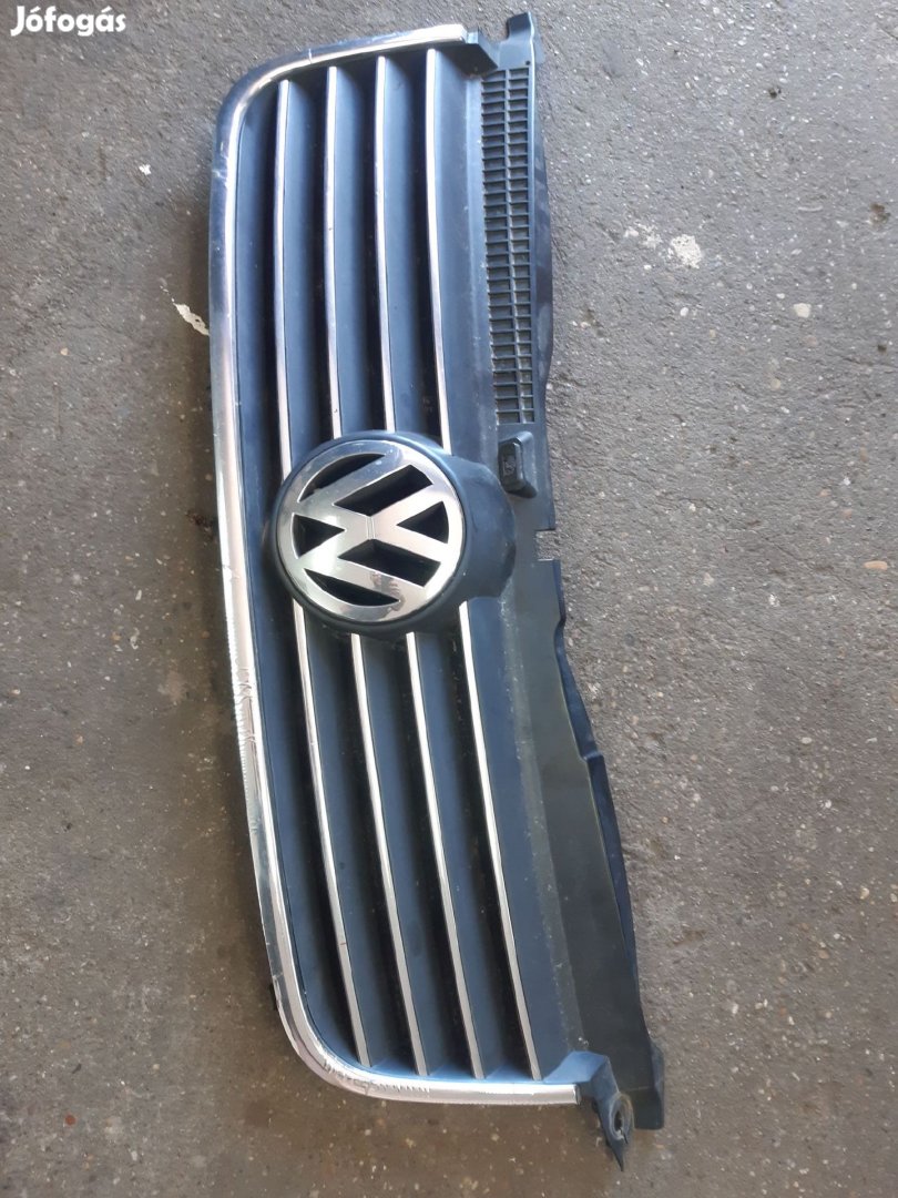 Volkswagen Passat B5 01-05 Hűtőrács