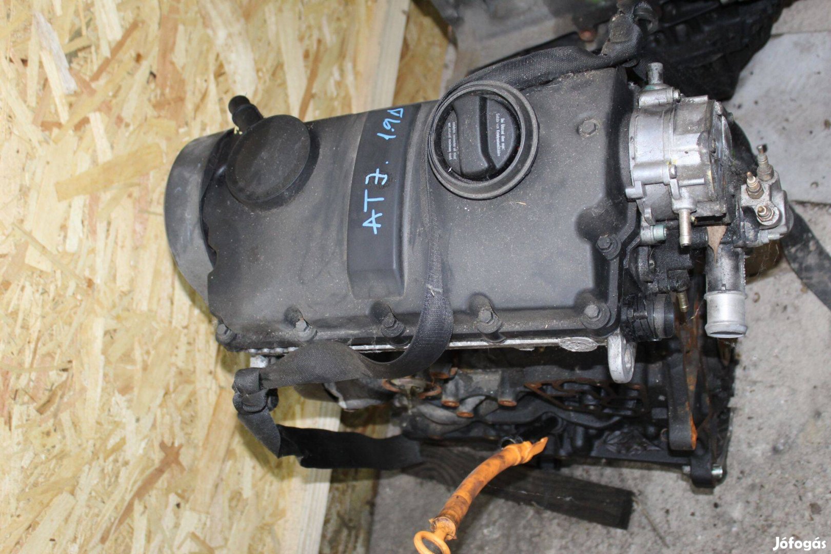 Volkswagen Passat B5 1.9D Fűzött blokk hengerfejjel Atj