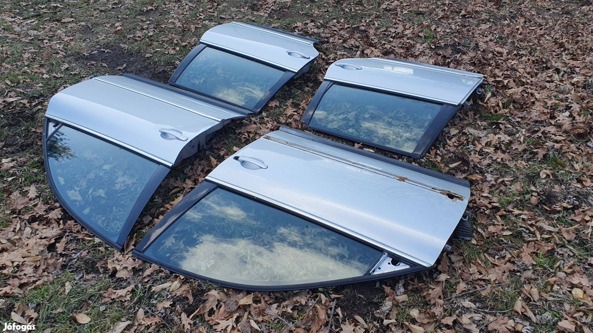Volkswagen Passat B5.5 ajtó LA7W karosszéria üveg variant ezüst