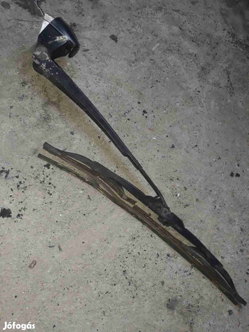 Volkswagen Passat B5 96-05 Hátsó Ablaktörlő Kar