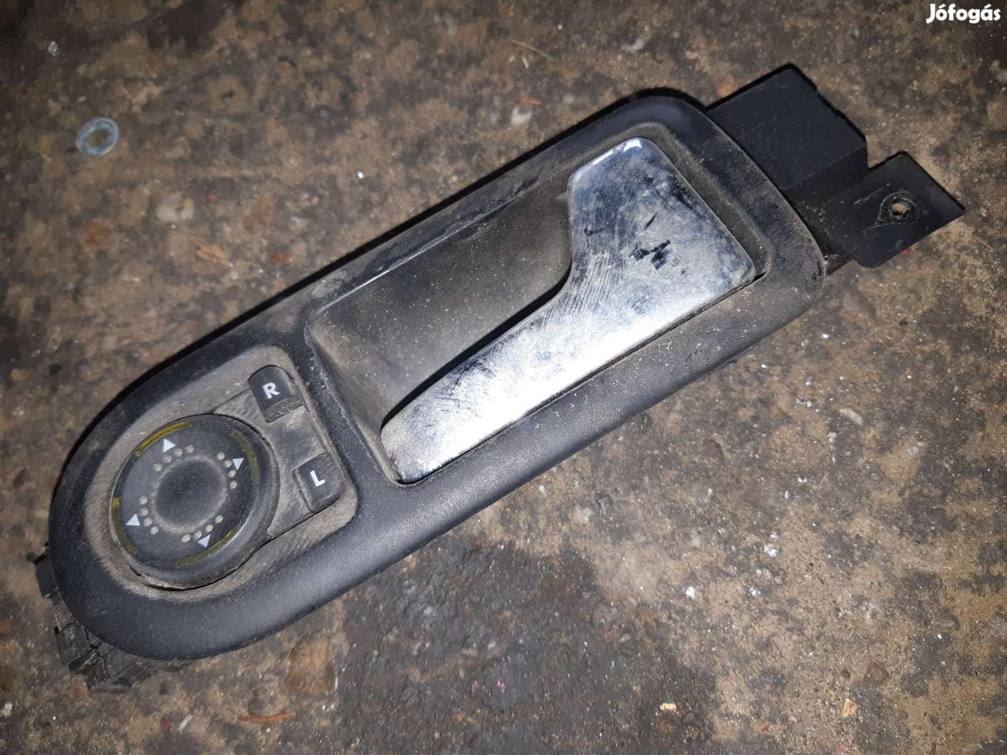 Volkswagen Passat B5 96-05 Jobb Első Belső Ajtókilincs