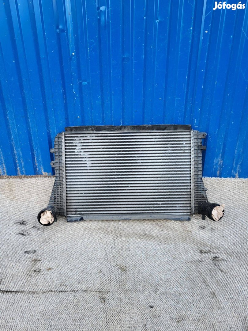 Volkswagen Passat B6 3C gyári 3C0145805G intercooler hűtő