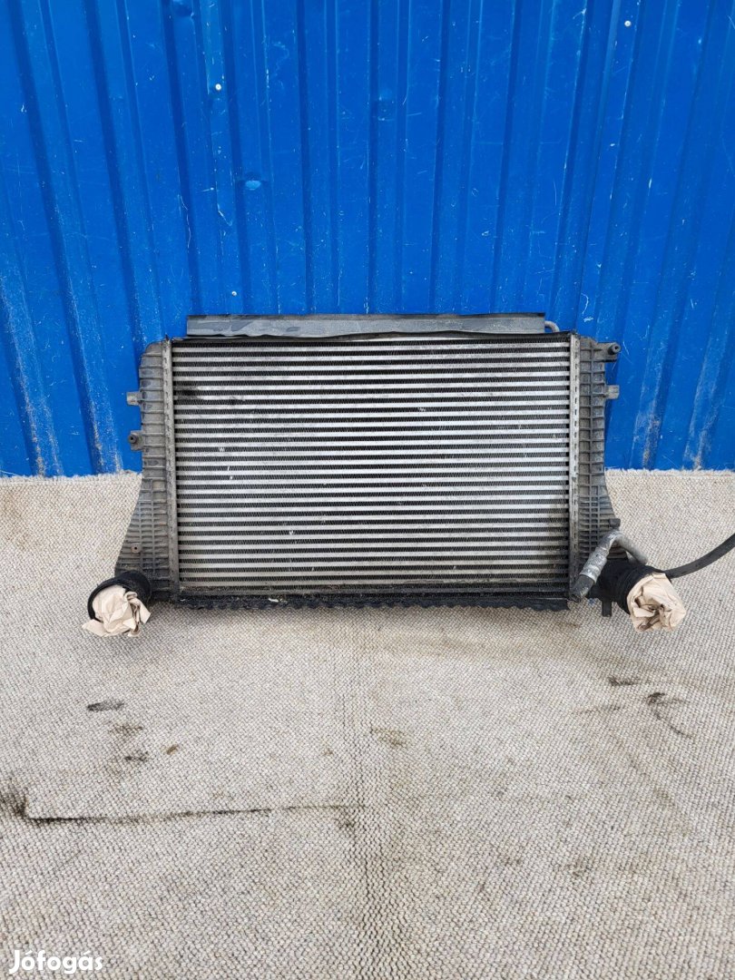 Volkswagen Passat B6 3C gyári 3C0145805R intercooler hűtő