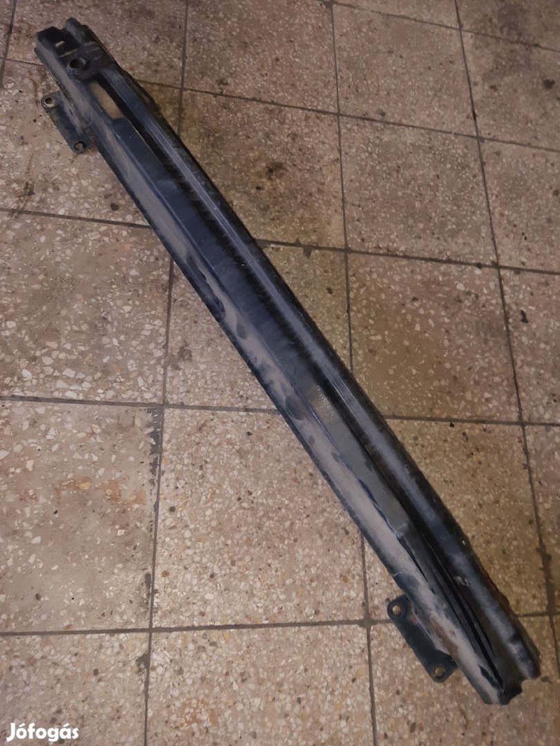 Volkswagen Passat B6 Hátsó Lökhárító Merevítő