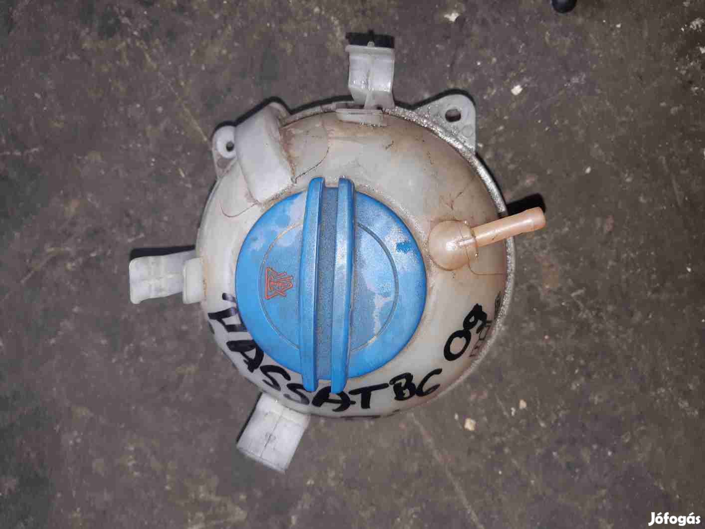 Volkswagen Passat B6 Kiegyenlítő Tartály