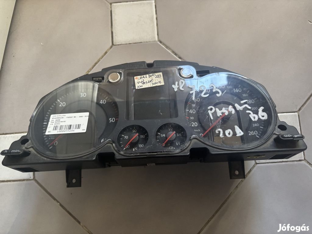 Volkswagen Passat B6 Kilométeróra A2C53194181