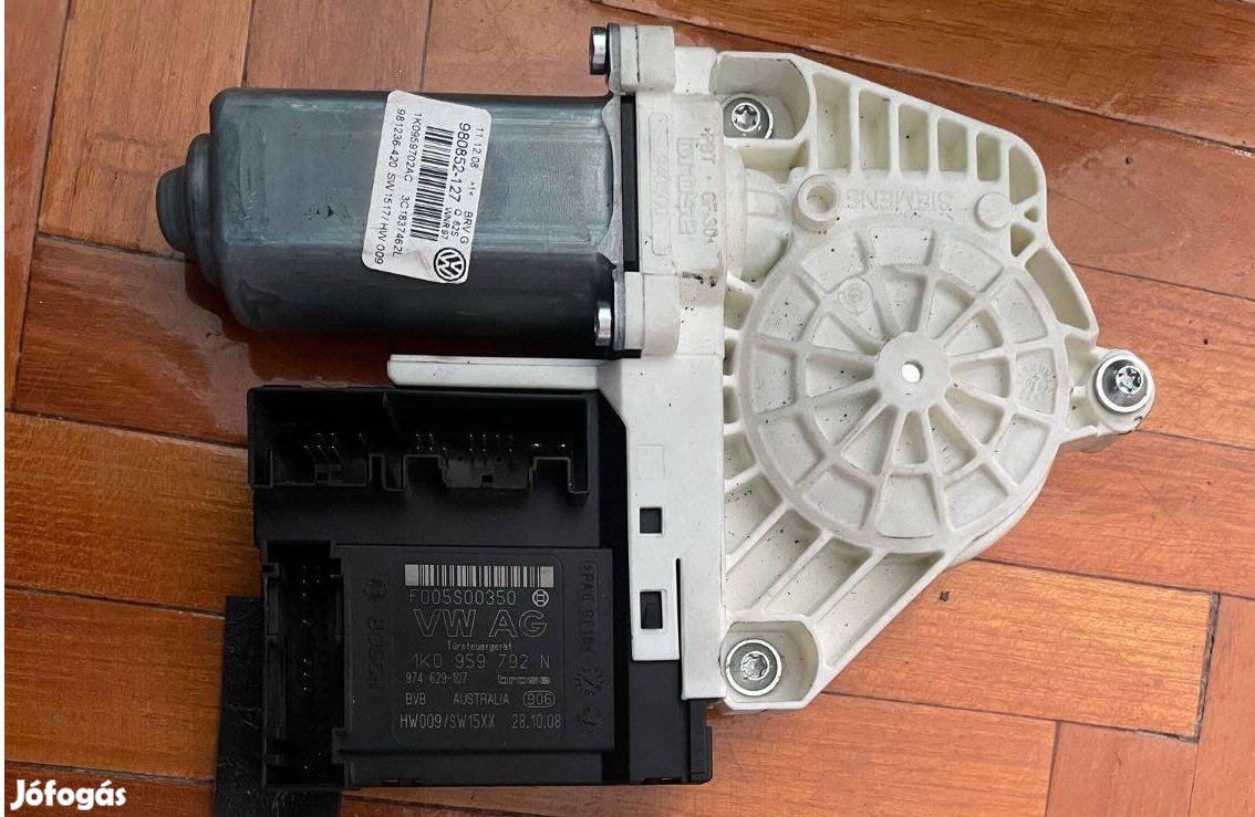 Volkswagen Passat B6 ablakemelő motor 1K0959792N jobb első