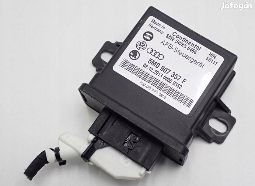 Volkswagen Passat B7 AFS modul, kanyar fényszóró vezérlő elektronika