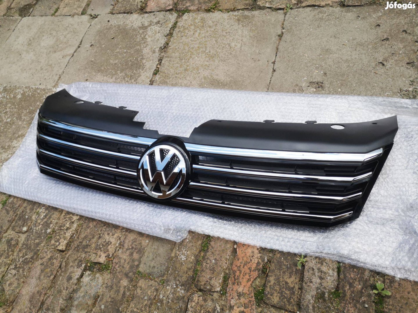 Volkswagen Passat B7 hűtőrács