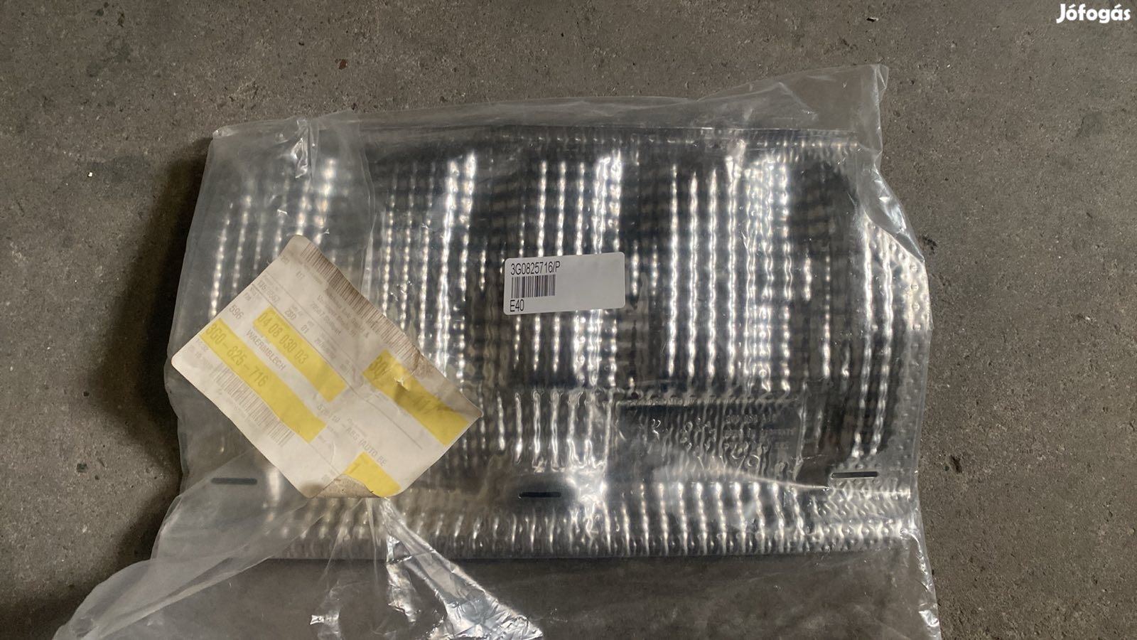 Volkswagen Passat B8 hőszigetelés 3G0825716 eladó