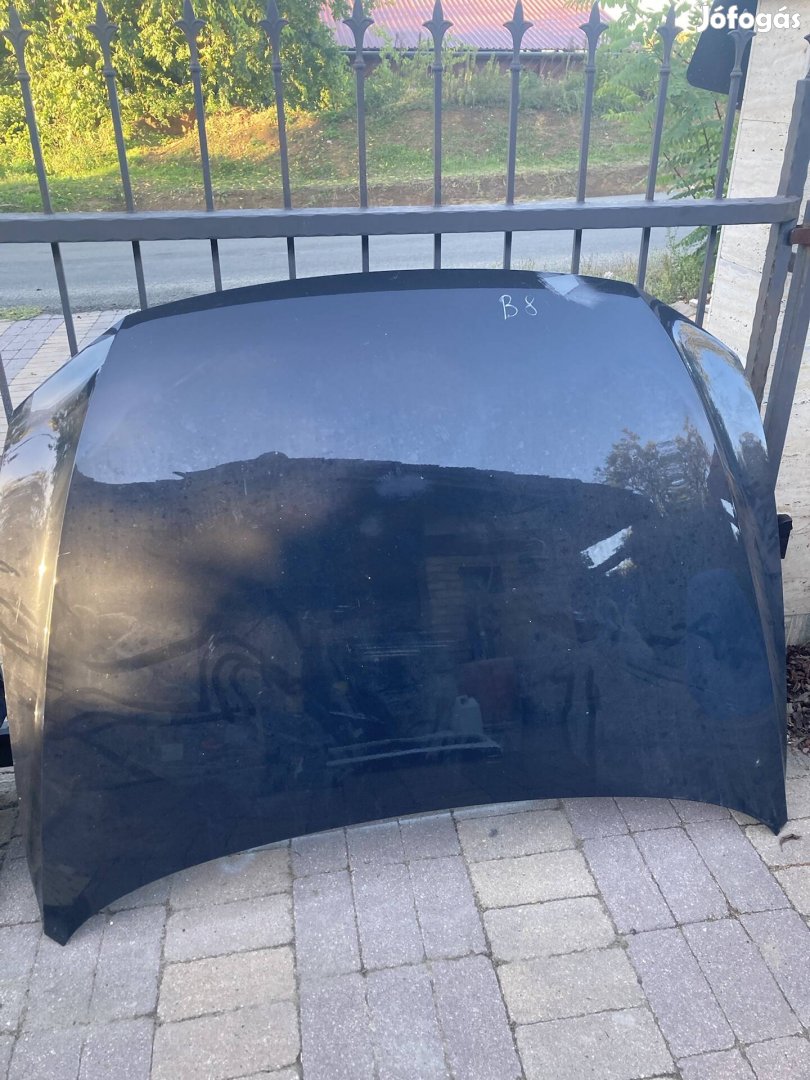 Volkswagen Passat B8 motorháztető 