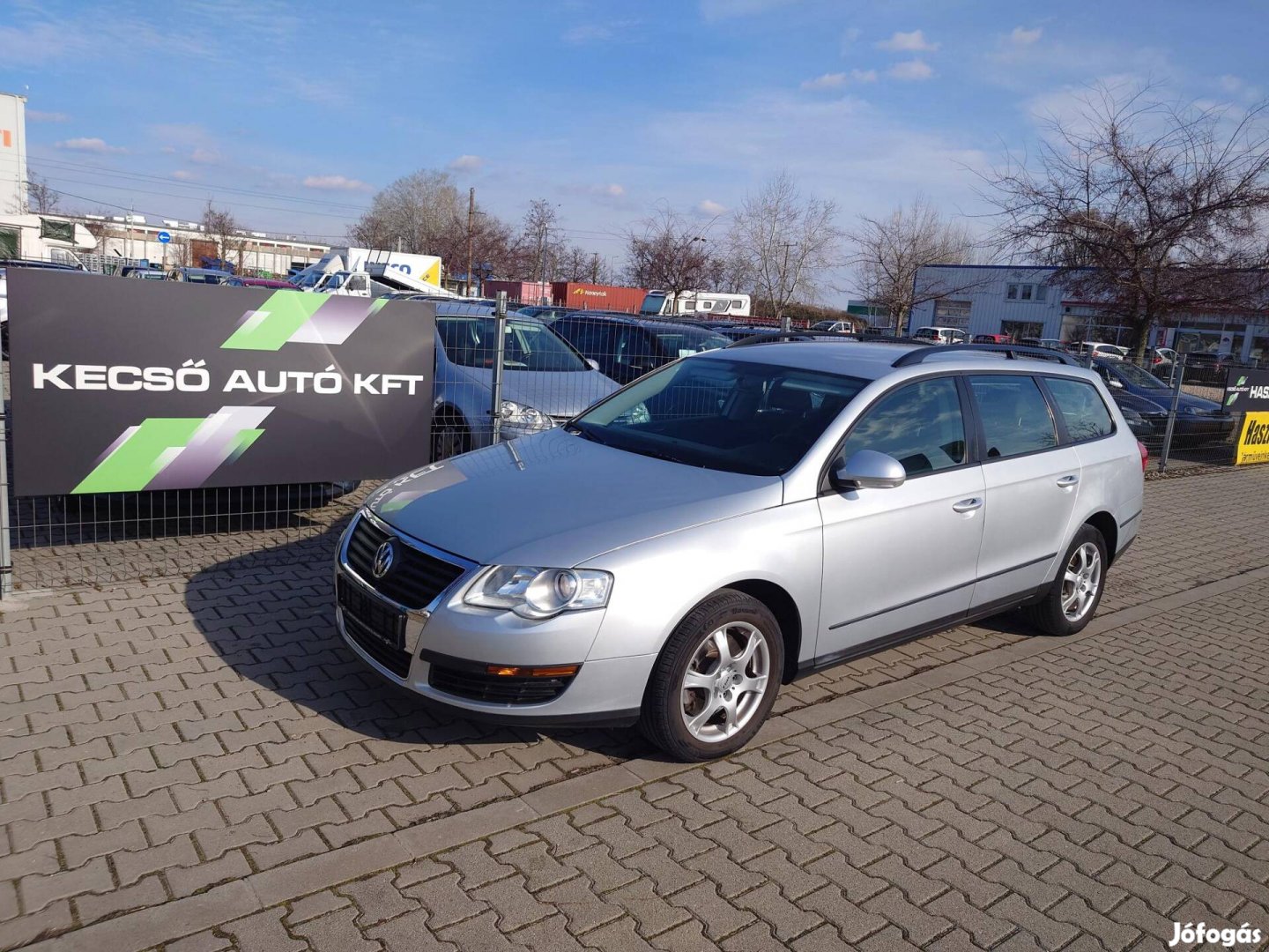 Volkswagen Passat VI 1.6 Trendline Digitklíma /...