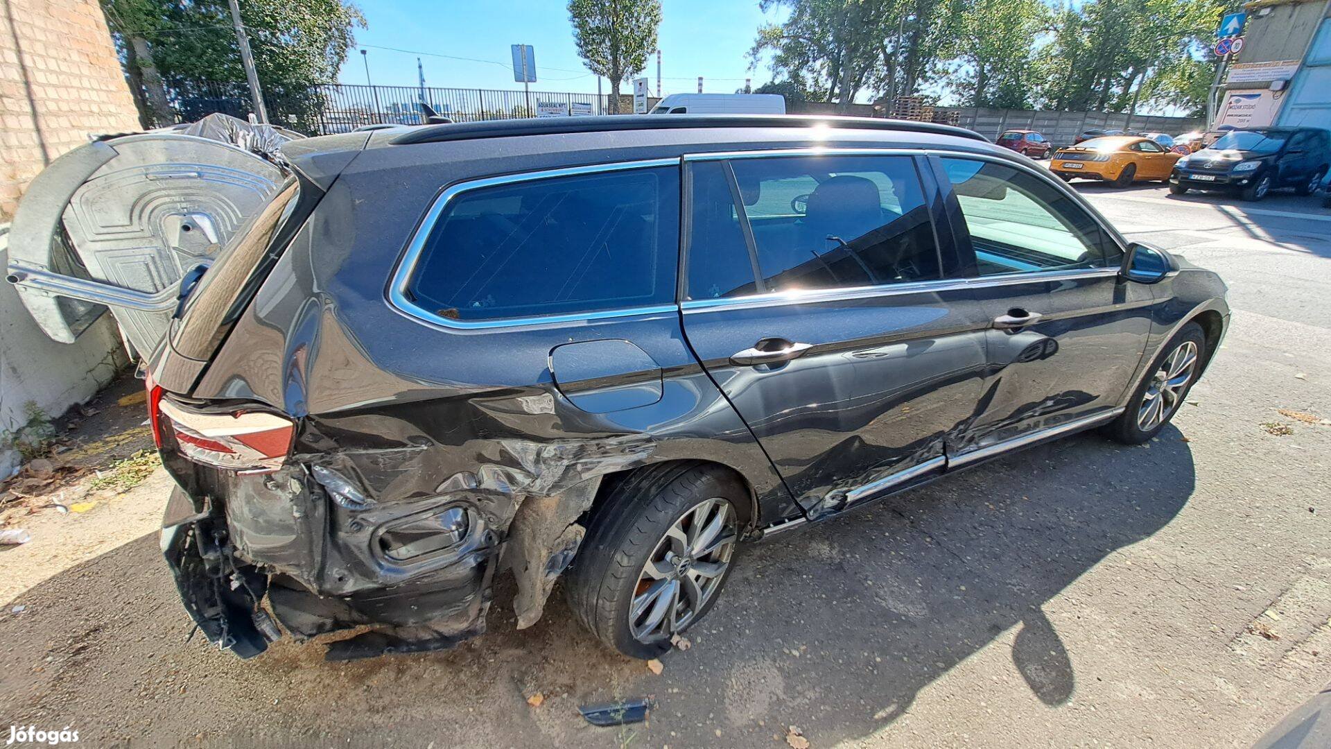 Volkswagen Passat Variant 2.0 TDI 190LE Sérült