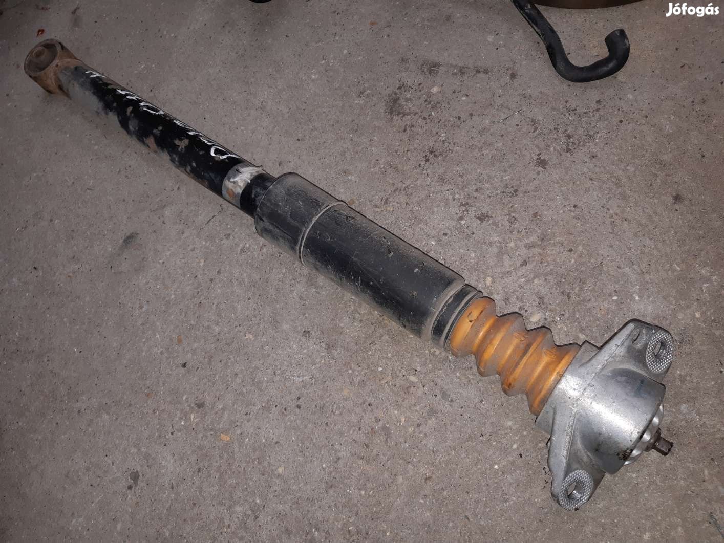 Volkswagen Polo 01- Hátsó Lengéscsillapító