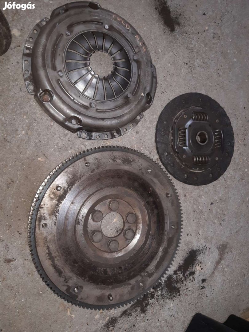 Volkswagen Polo 01- Kuplung Szett Egytömegű Lendkerék