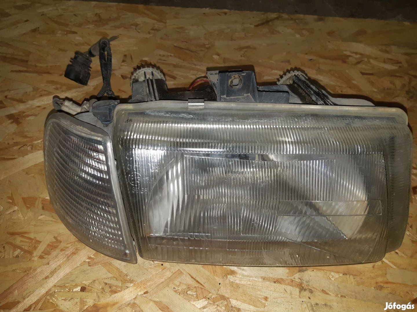 Volkswagen Polo 6N 94-01 Jobb Első Lámpa Fényszóró