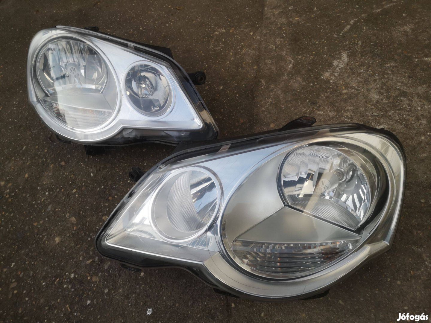 Volkswagen Polo 9N2 gyári első fényszóró pár