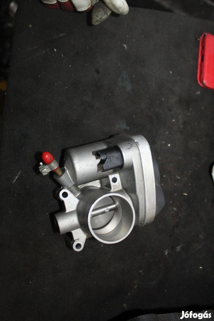 Volkswagen Polo IV 1.4B fojtószelepház