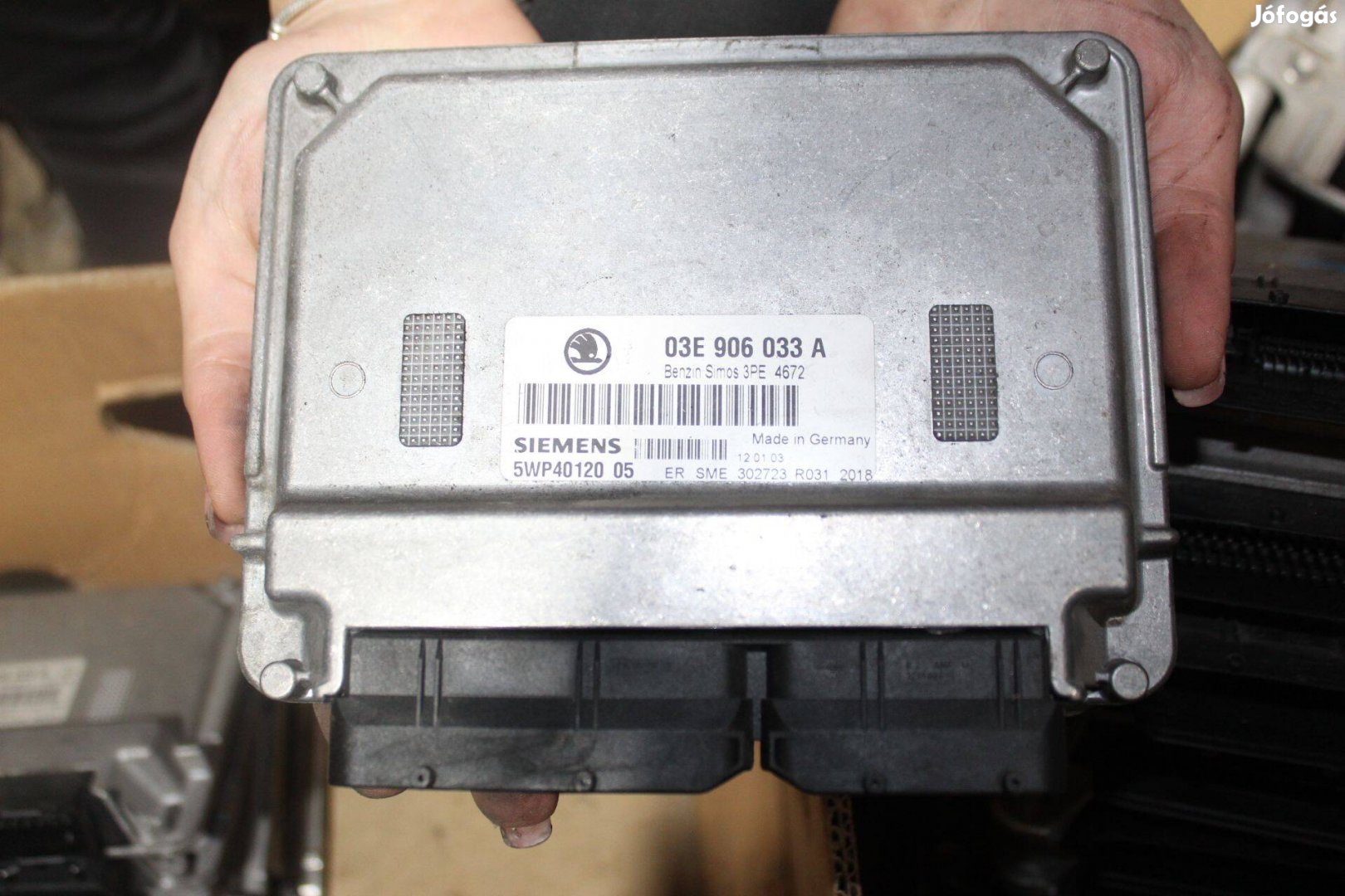 Volkswagen Polo IV Motorvezérlő 03e906033a