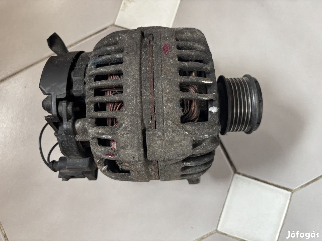 Volkswagen Polo IV, Golf V generátor 038903024F