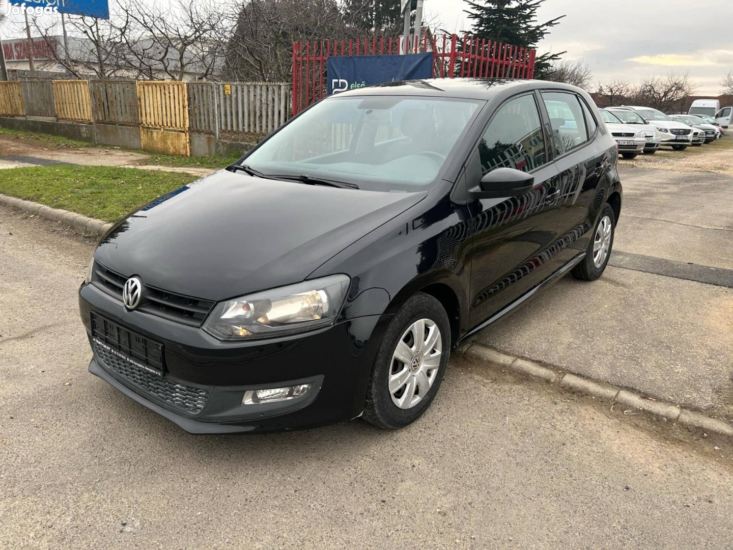 Volkswagen Polo V 1.2 70 Trendline Nagy Navi+1...