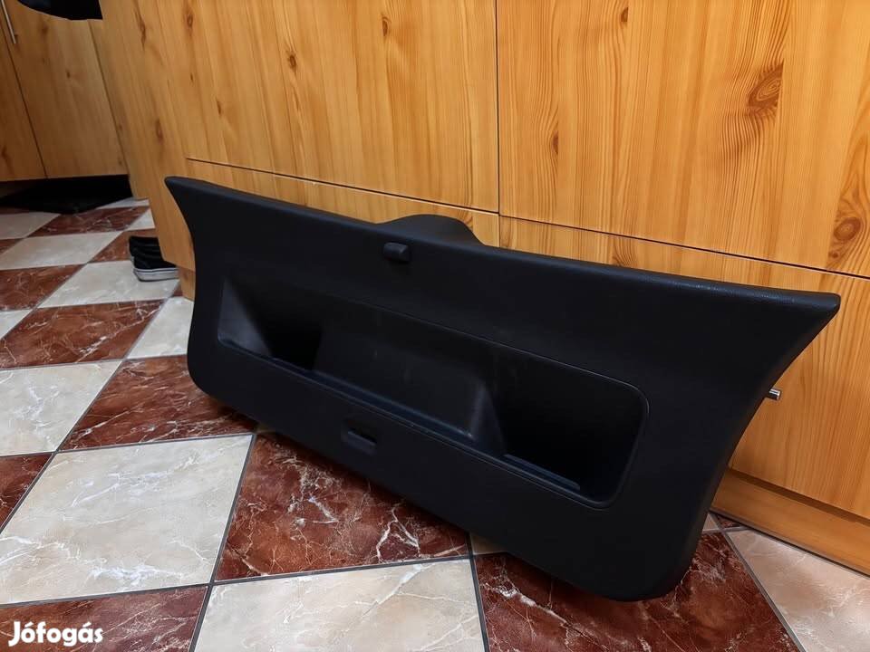 Volkswagen Polo V csomagtérajtó kárpit - 6R6867601A