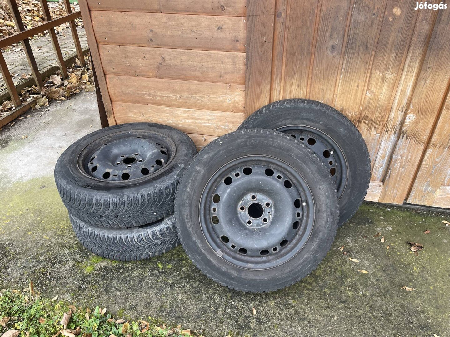 Volkswagen Polo teli gumi 4db Michelin 135/60 R15 Óbuda 