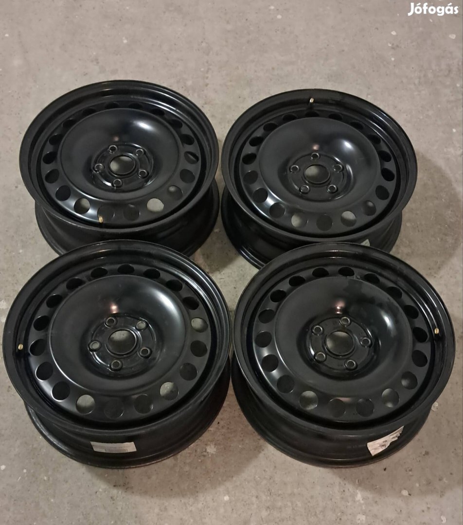 Volkswagen R17" lemezfelni.