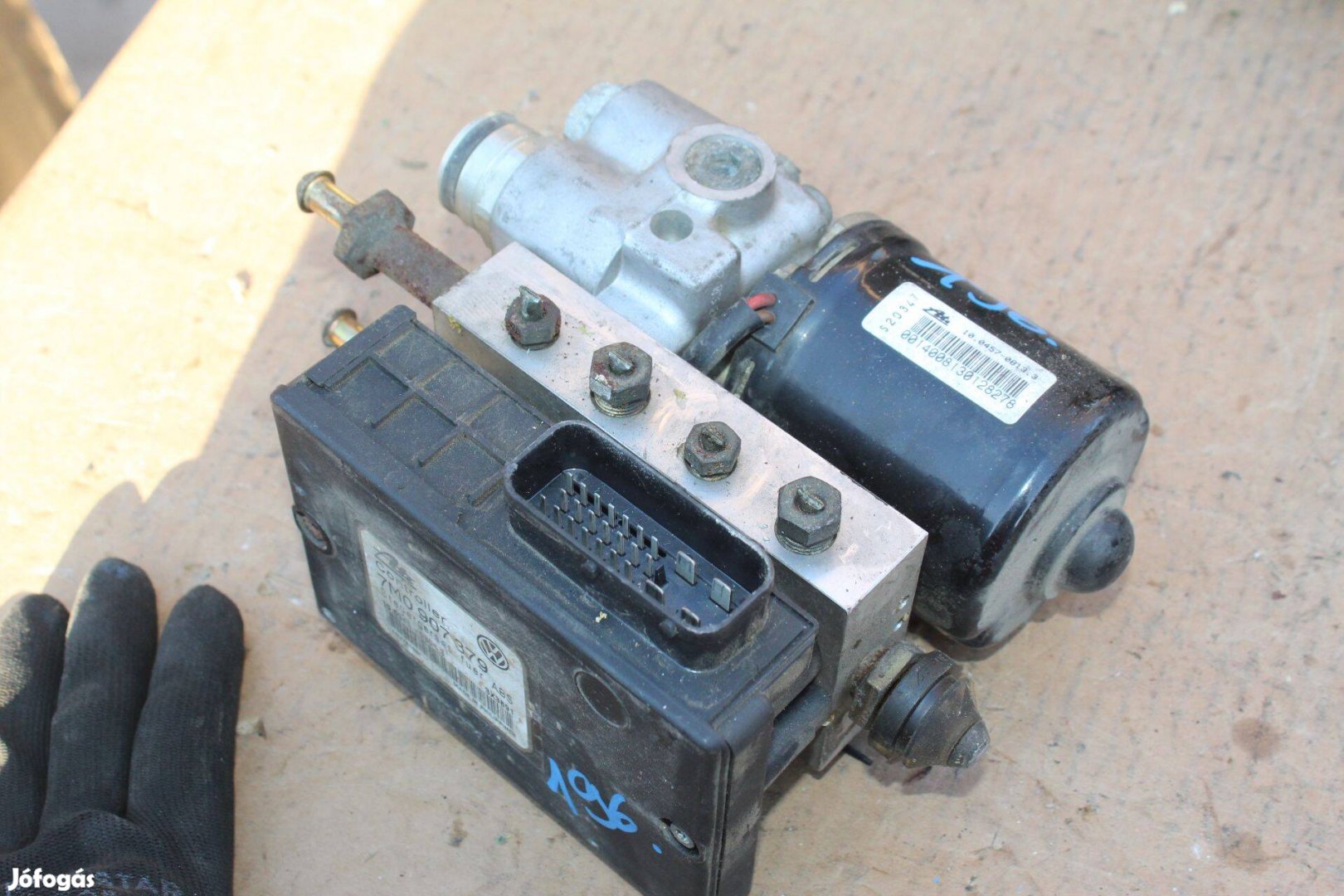 Volkswagen Sharan 1997-1999 1.9TDI ABS kocka 7M0907379 (196)