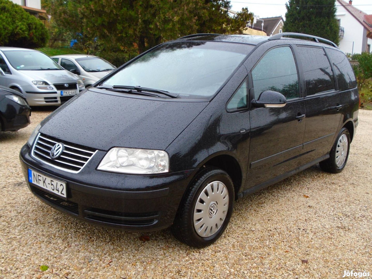 Volkswagen Sharan 2.0 2év műszakival kevés kilo...